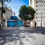 Full Sail Hostel